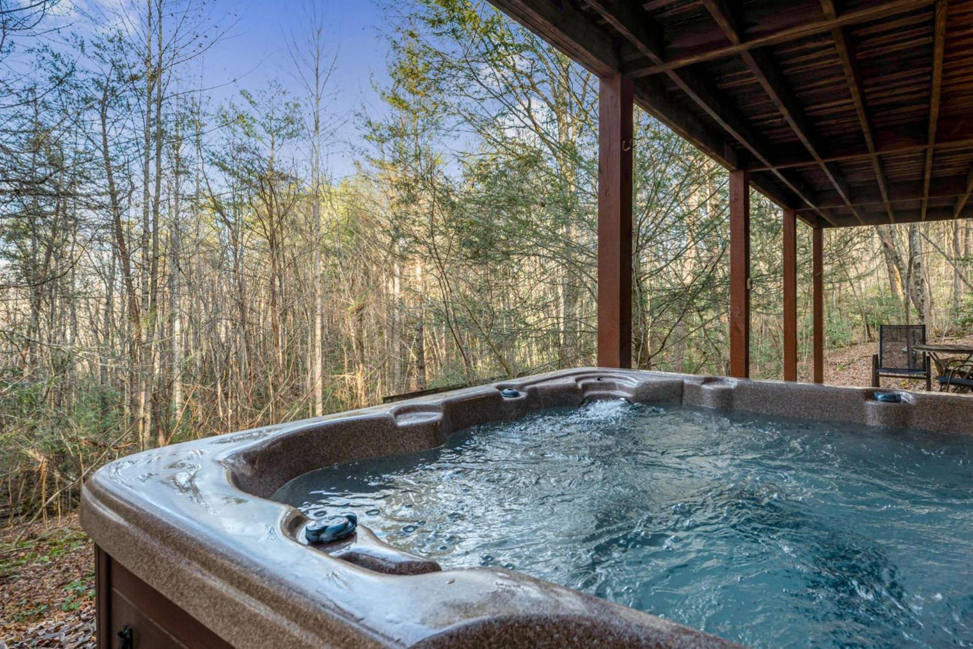 Peaceful Living Minutes From Blue Ridge Hot Tub Pool Table Villa ภายนอก รูปภาพ